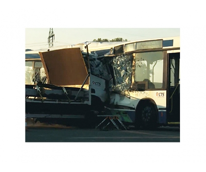 汽車碰撞實驗測試